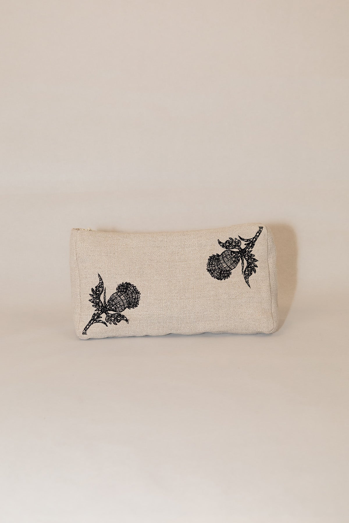 KONOPNÁ KOZMETICKÁ TAŠTIČKA